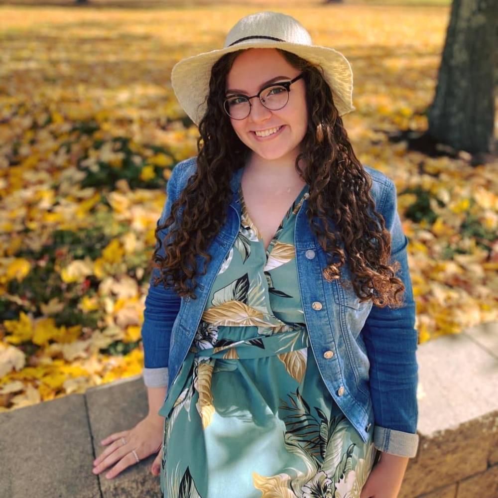 Meet your Posher, Mariel